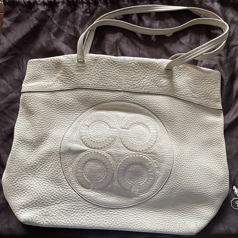 COACH JULIA LEATHER OP ART PERRY TOTE in off white